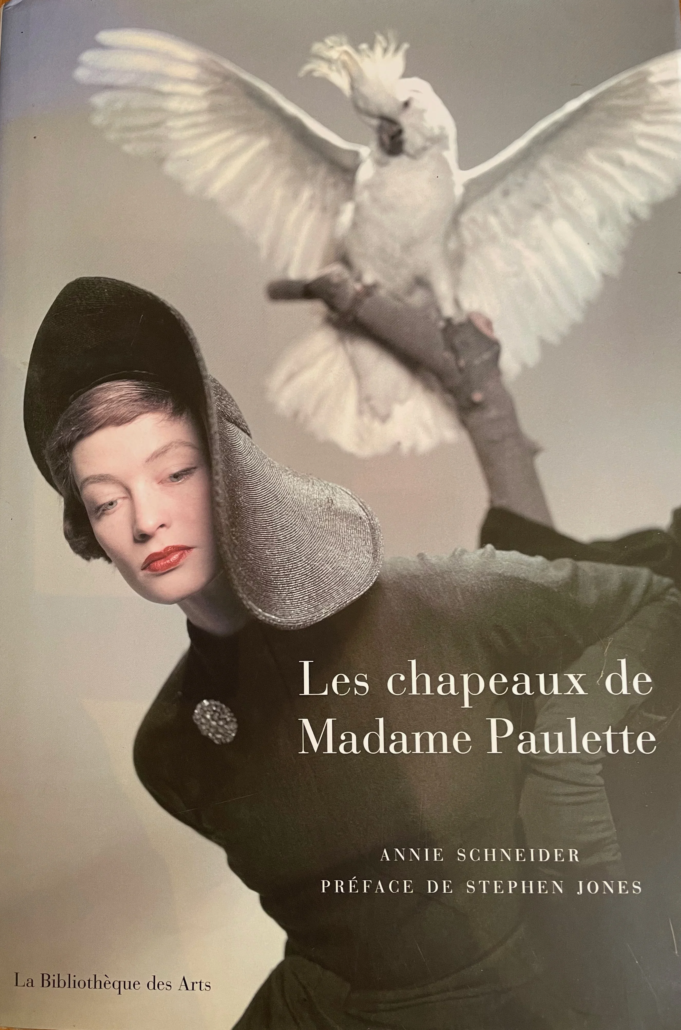 LES CHAPEAUX DE MADAME PAULETTE