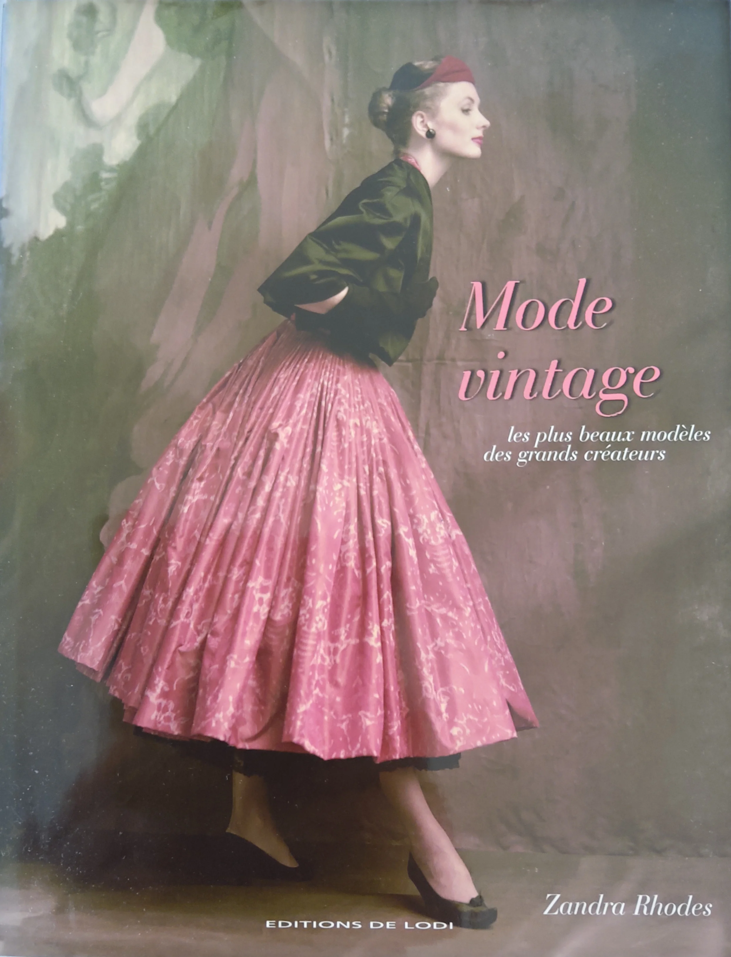 MODE VINTAGE les plus beaux modèles des grands créateurs