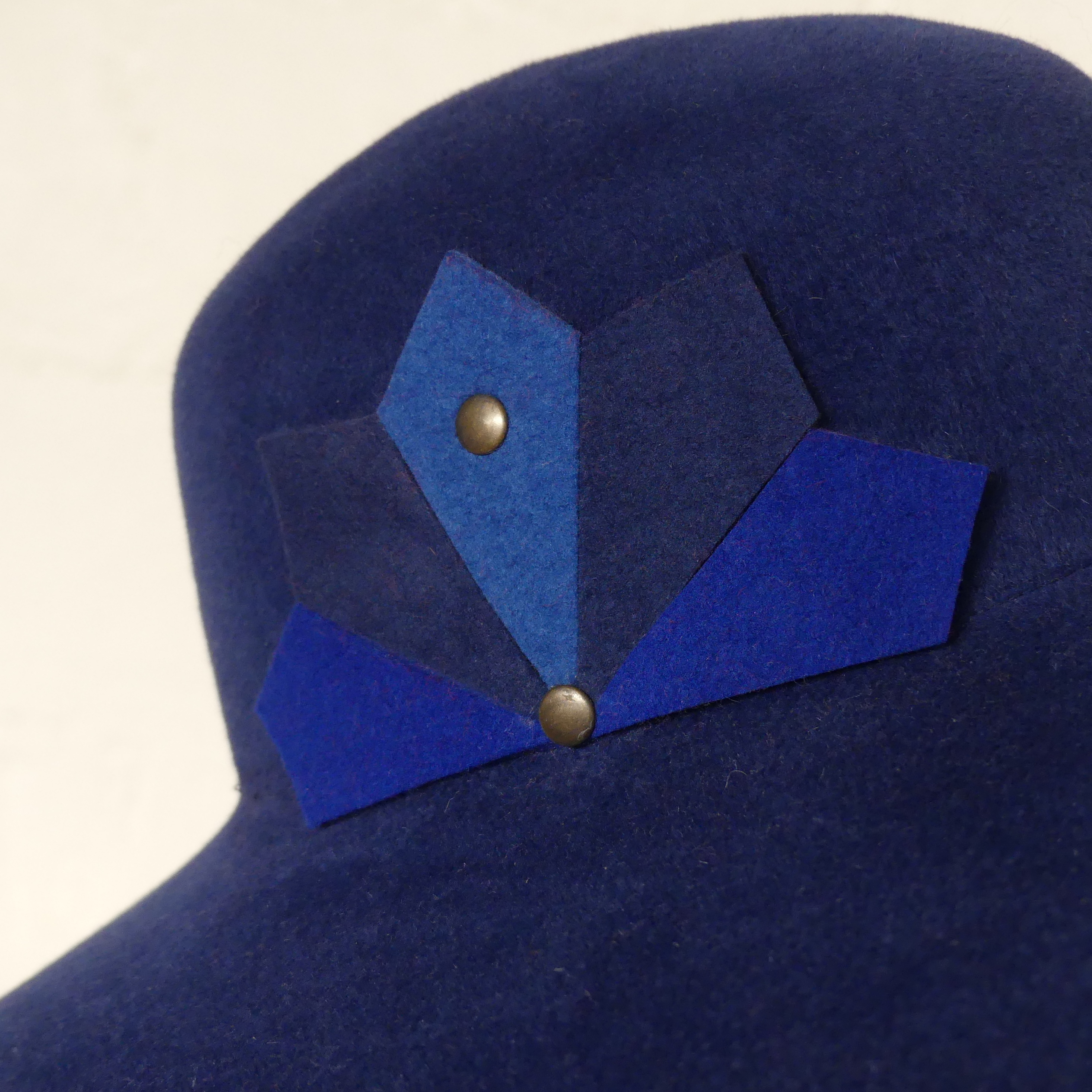 Entretien et rénovation des chapeaux